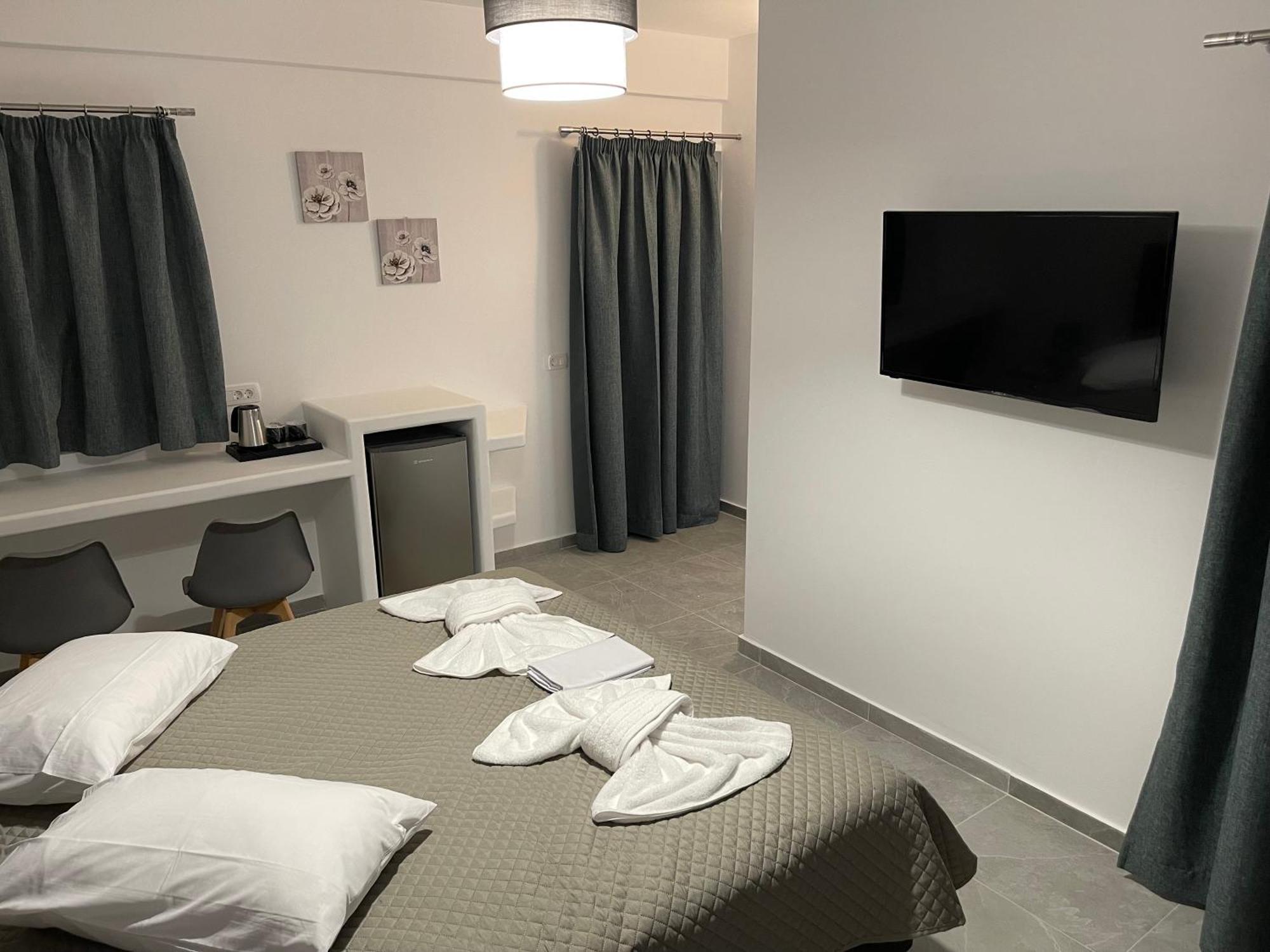 Tarelis Apartments & Studios Kamári Exteriér fotografie