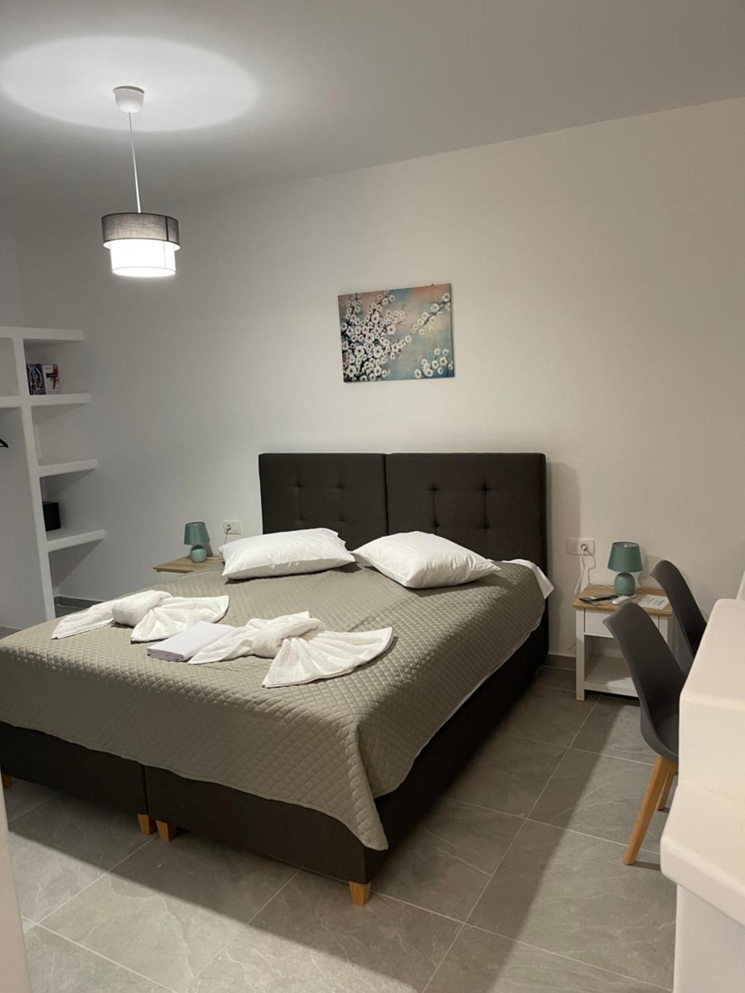 Tarelis Apartments & Studios Kamári Exteriér fotografie